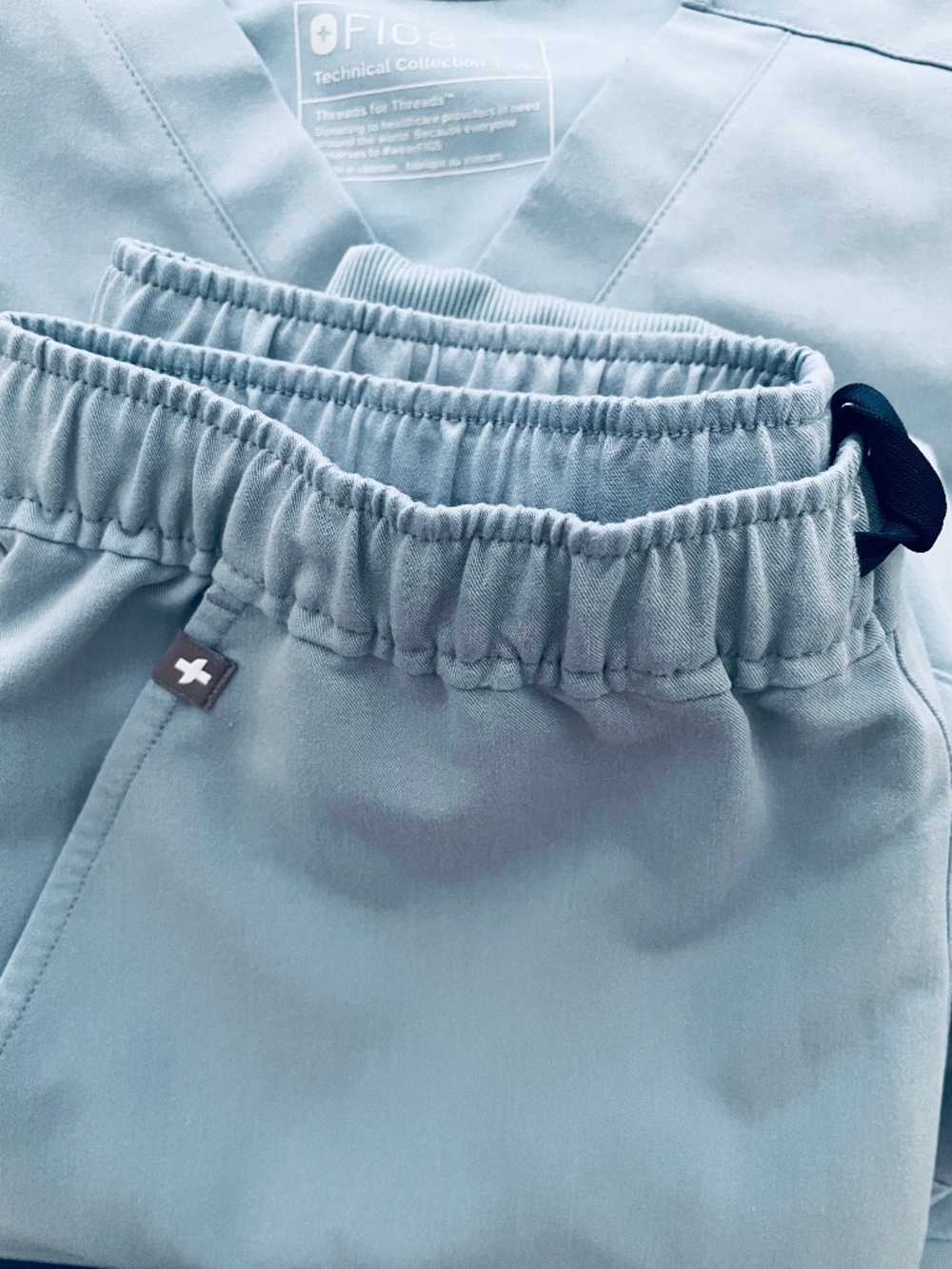 Figs Dusty Blue Leon and Tansen Jogger Set XS